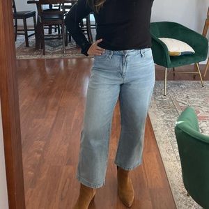 Old navy wide leg cropped jeans